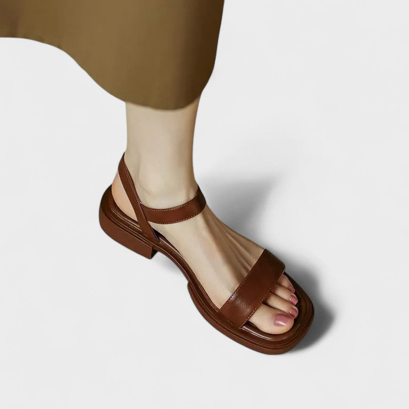 Manuela - Sandálias Clássicas